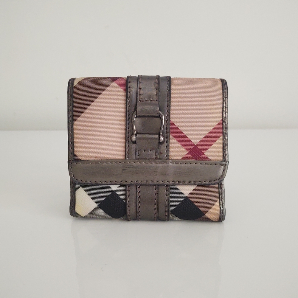 *Final Sale* Burberry Supernova Small Wallet